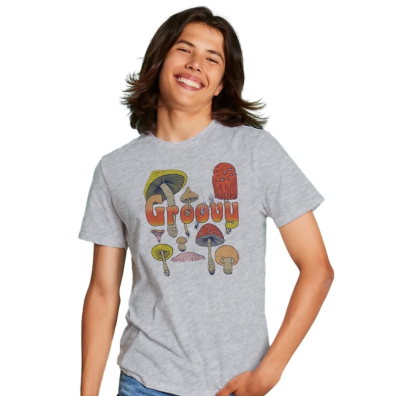 groovy mushroom graphic tee