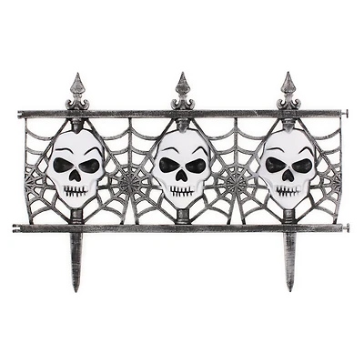 skull fence halloween lawn decoration