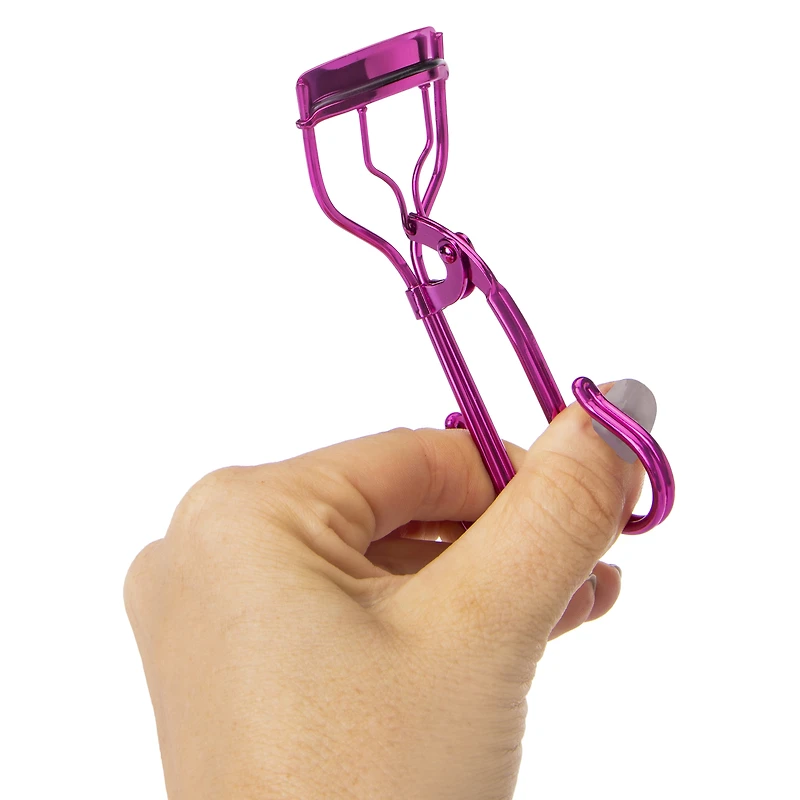 pink eyelash curler