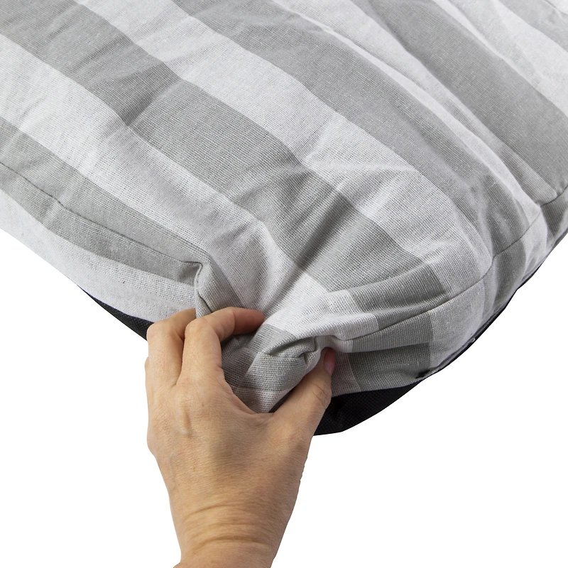 striped gusset pet bed 30in x 20in