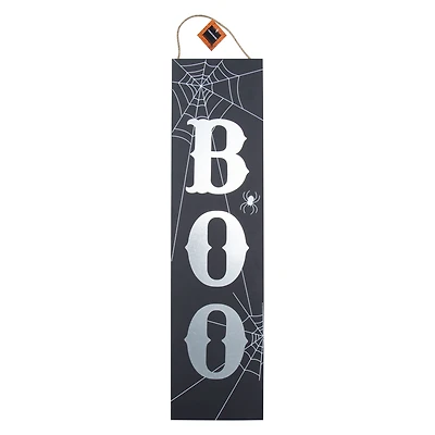 'boo' hanging wall sign 31in