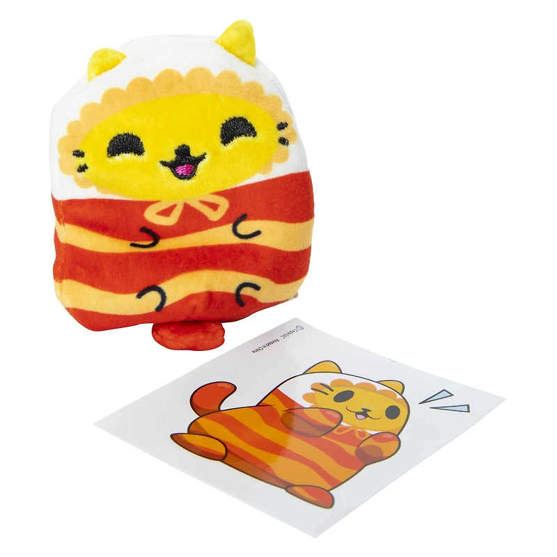 cats vs pickles™ kittens vs gherkins surprise plush toy blind bag