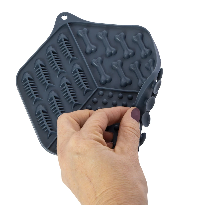 silicone pet lick mat with suction cups