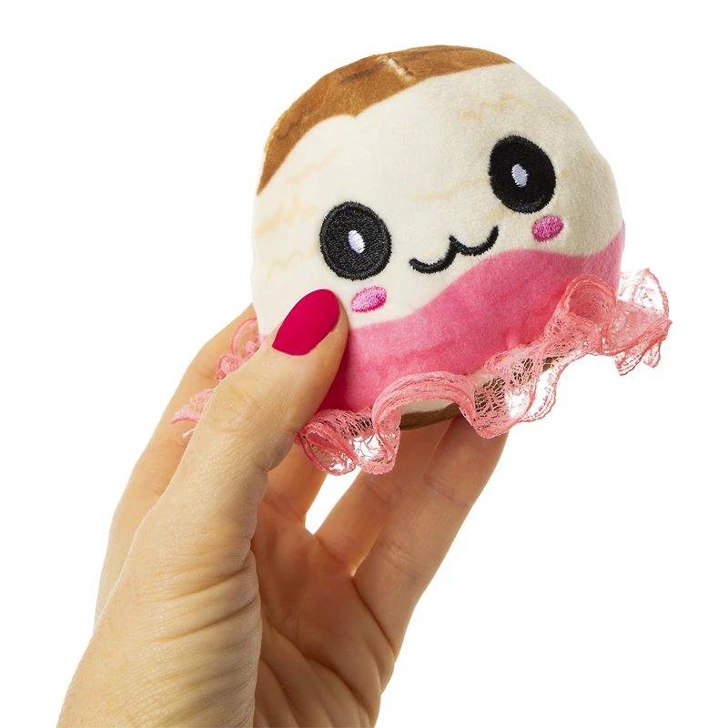 mystery plush ice cream tub series 1 blind bag