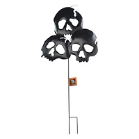Stacked Skulls Metal Lawn Stake 31.5in