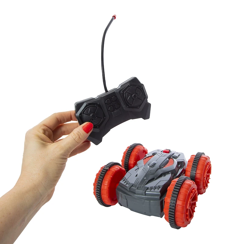 remote control amphibious stunt car
