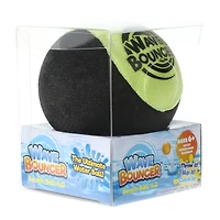 wave bouncer™ beach ball