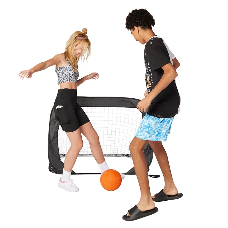 4ft soccer goal & carrying bag