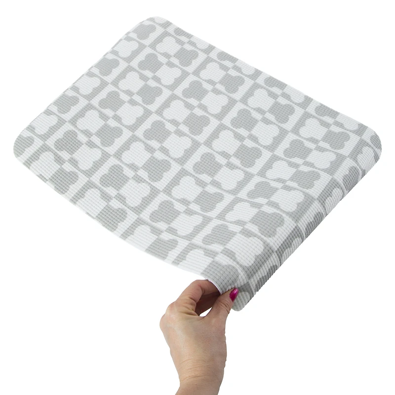 pet placemat 20.5 x 15in