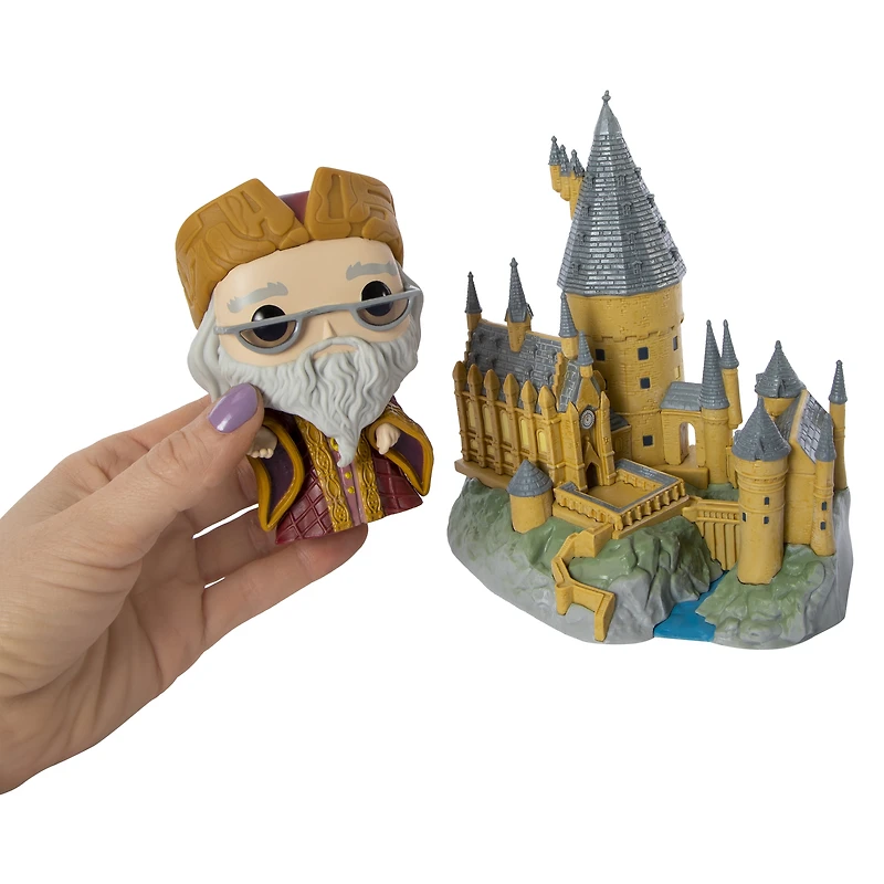 Funko Pop! Harry Potter™ Dumbledore With Hogwarts