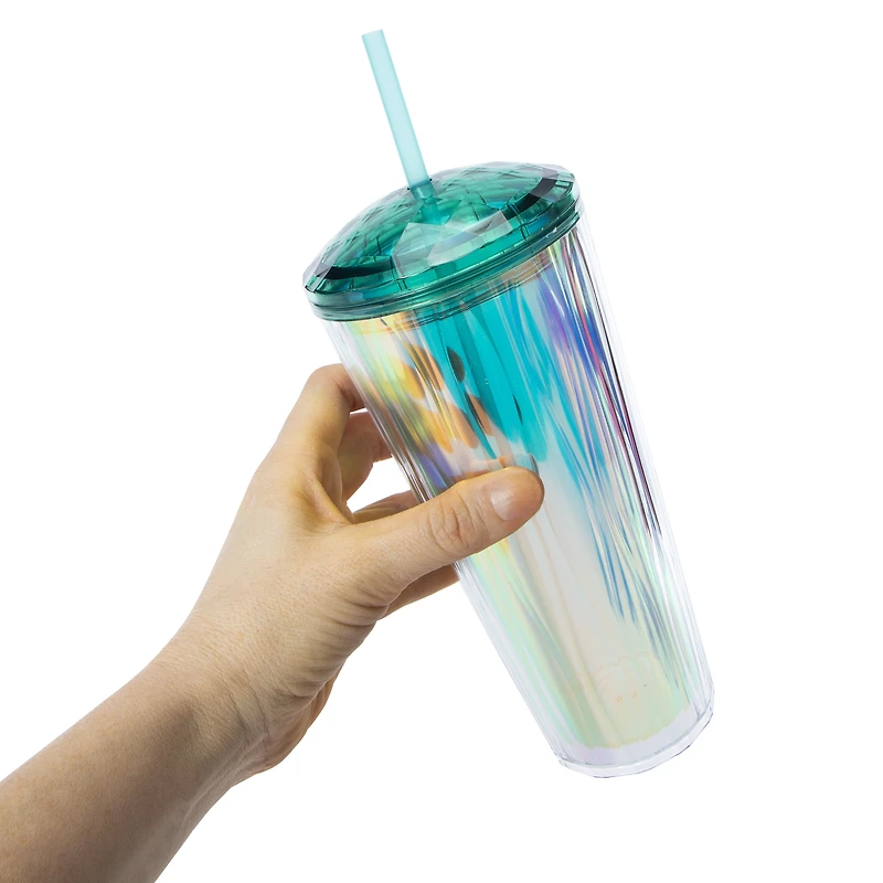 Formfit® Iridescent Wavy Tumbler 22oz