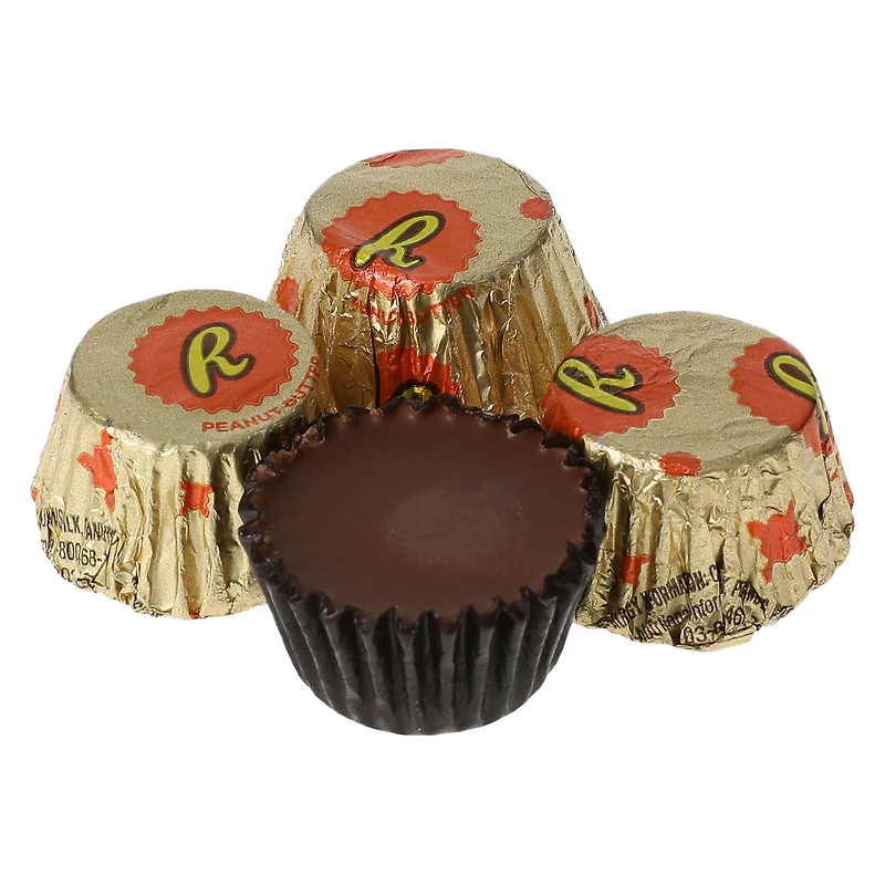 reese's® mug with candy & plush bunny 4-count