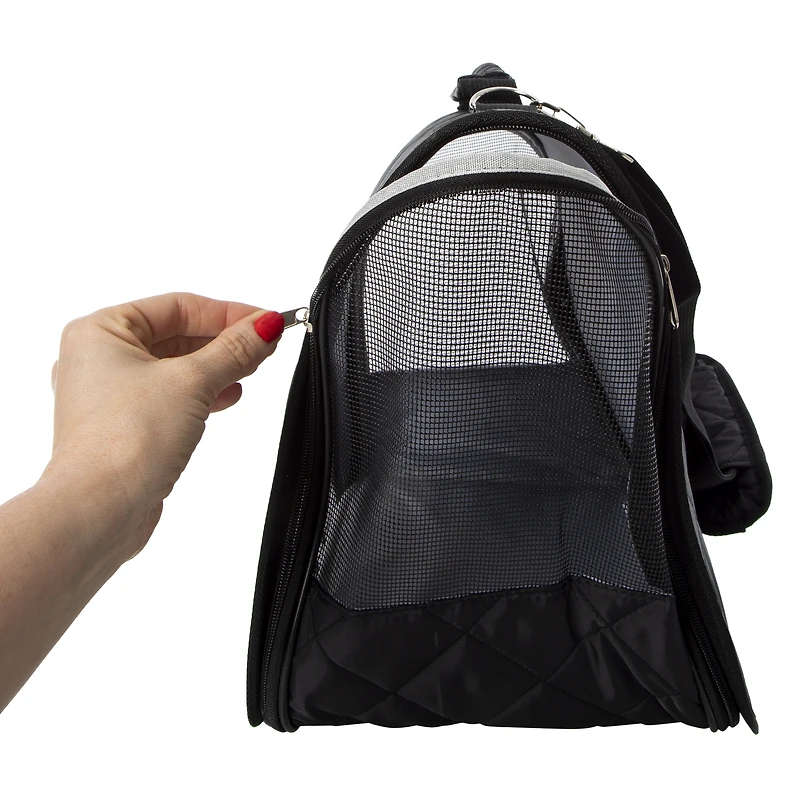quilted pet carrier bag 17in x 12in