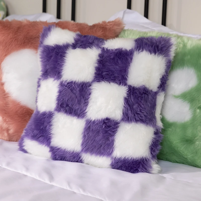 high pile faux fur pillow 16in