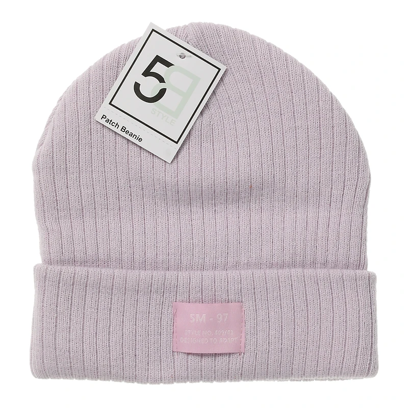 lightweight beanie with patch