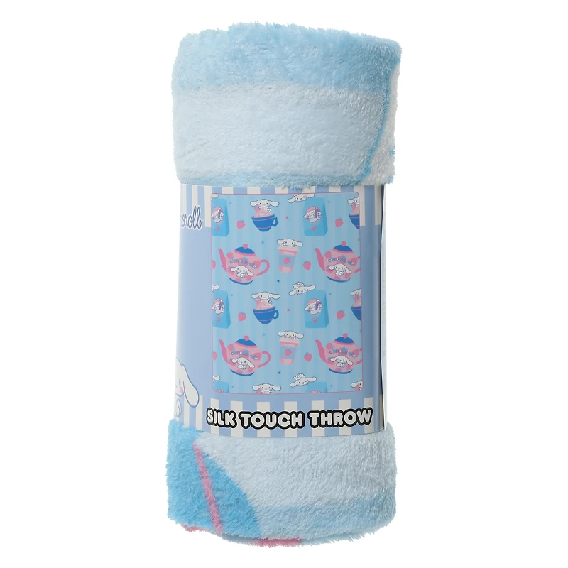 sanrio® printed plush throw blanket 40in x 50in