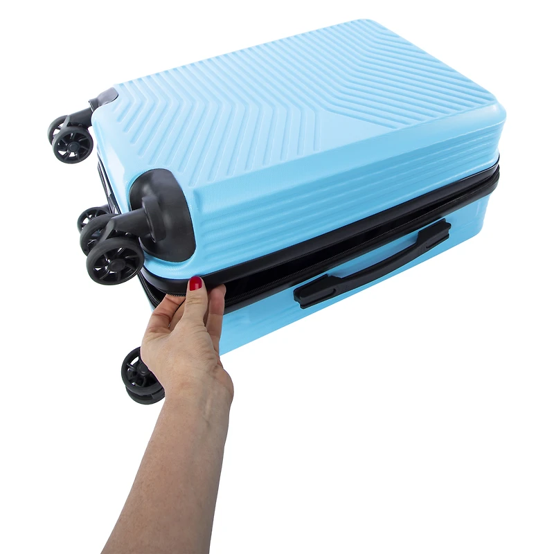 hardside carry-on spinner luggage 38L