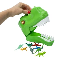 The Wild World Of Animals Carrier & Toy Figures Set