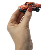 Zuru™ Metal Machines Spider Strike Race Track Set