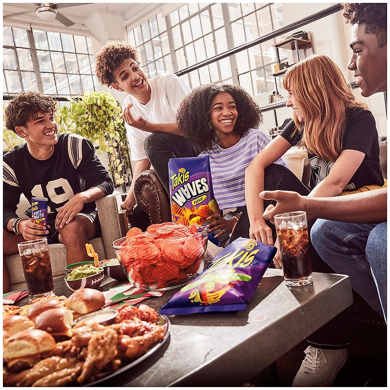 Takis waves fuego, hot chili pepper and lime artificially flavored potato chips, 8oz bag