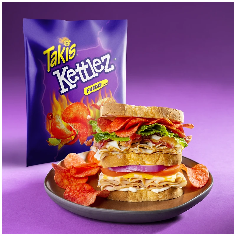 Takis Kettlez Fuego potato chips 8oz