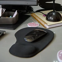Ergonomic Mouse Pad With Gel Wrist Support