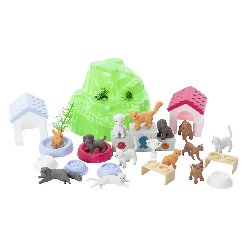 Fun Bucket Animal Action Figures Playset 28-count