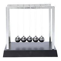 Newton’s Cradle Desktop Toy