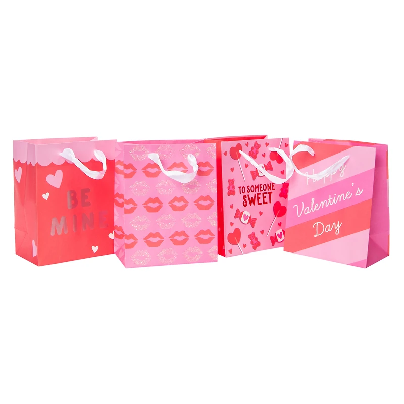 Valentine's Day Treat Bags 4-Count, 5in x 6.25in