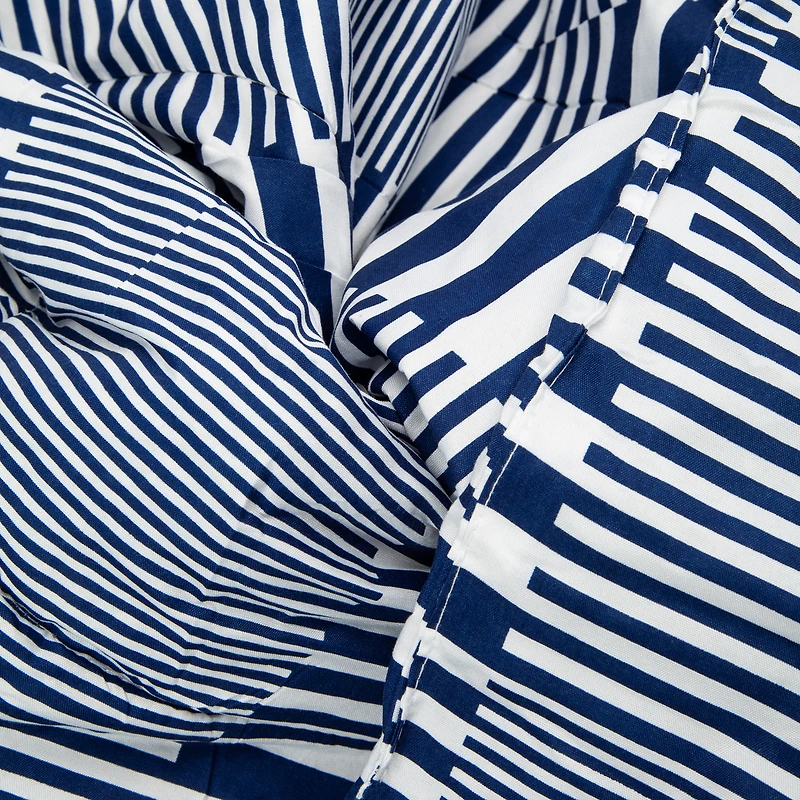 Queen Size Comforter - Stripe