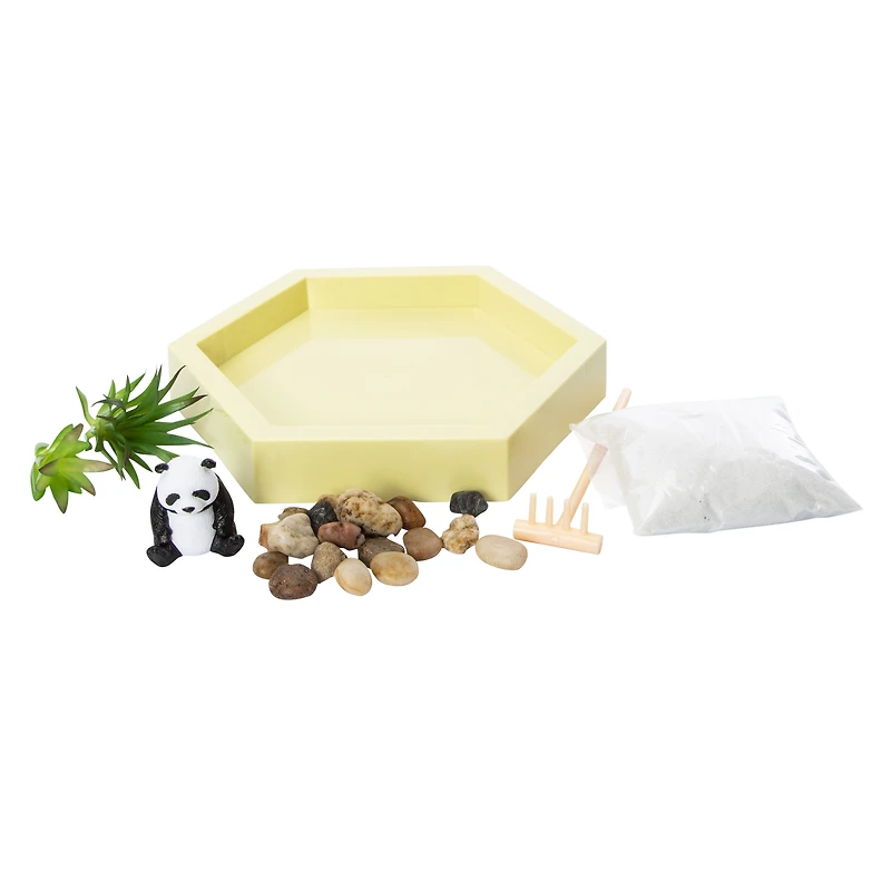 Panda Zen Garden 7in x 8in