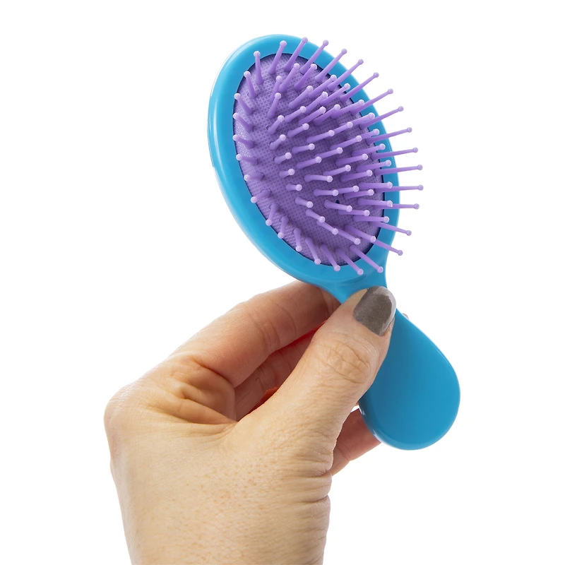 Travel Hairbrush 2.17in x 5.32in