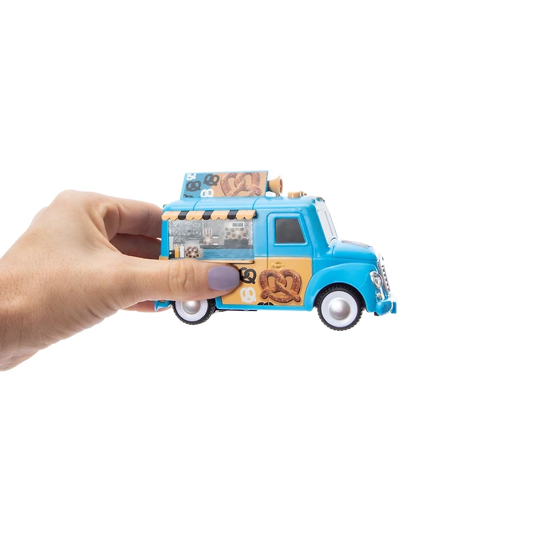 Maxx Action™ Pretzel Food Truck With Lights & Sound