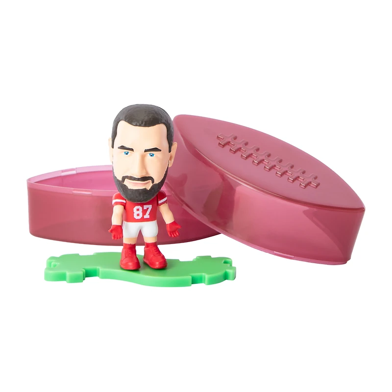 Football Superstars Mystery Vinyl Figure (Styles May Vary)