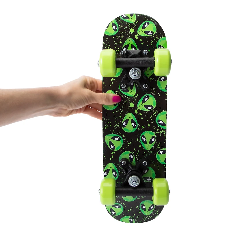 Printed Skateboard 17in
