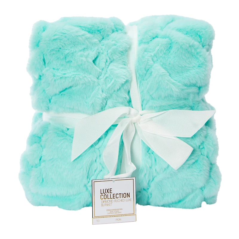 Luxe Collection Diamond Ruched Blanket