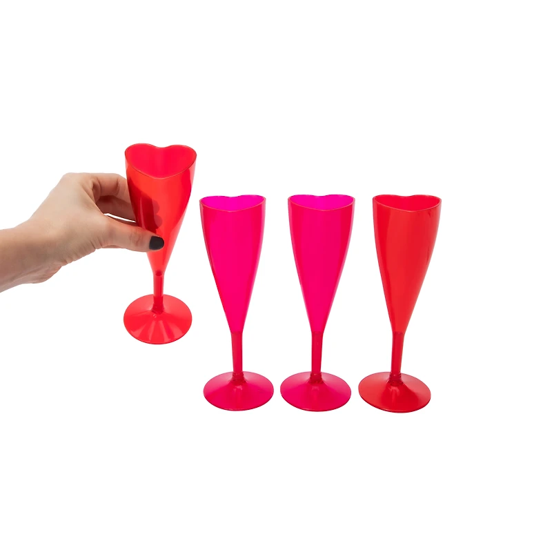 Plastic Heart Shape Wine Glasses 4-Pack