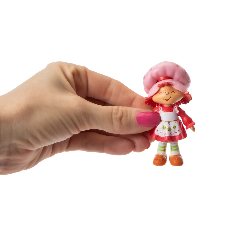 Teeny Tinies! Strawberry Shortcake™ Strawberry's Bake Shop Set