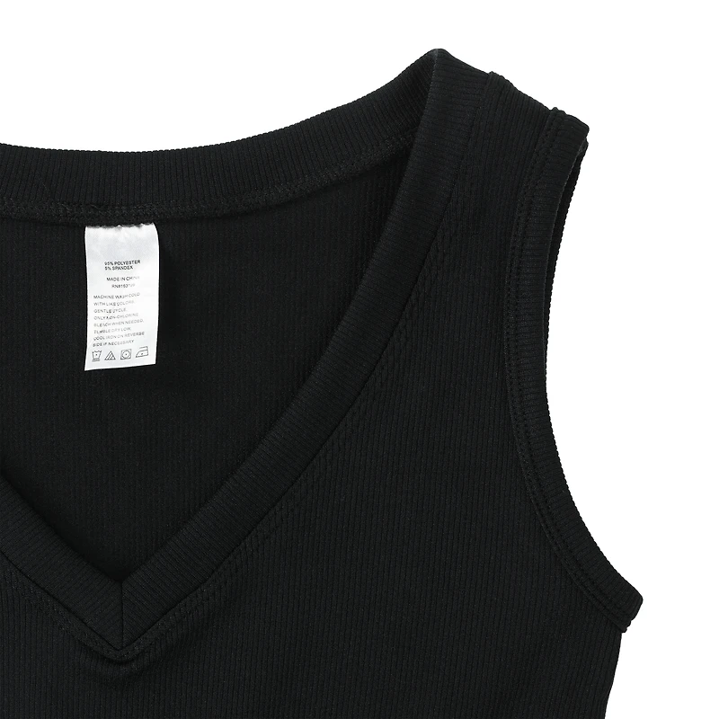 Juniors V-Neck Seamless Tank Top