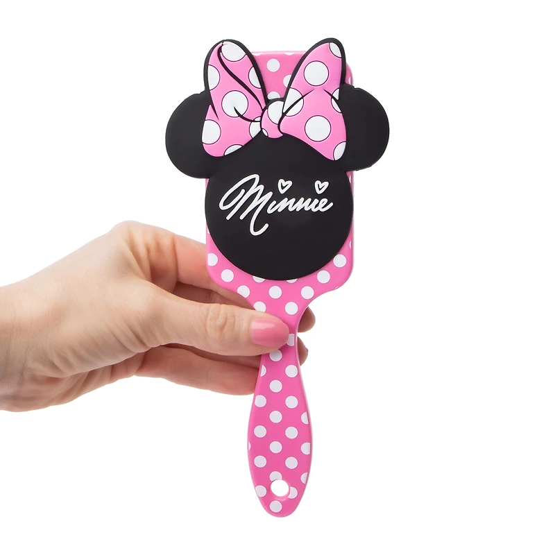 License Character Detangler Brush