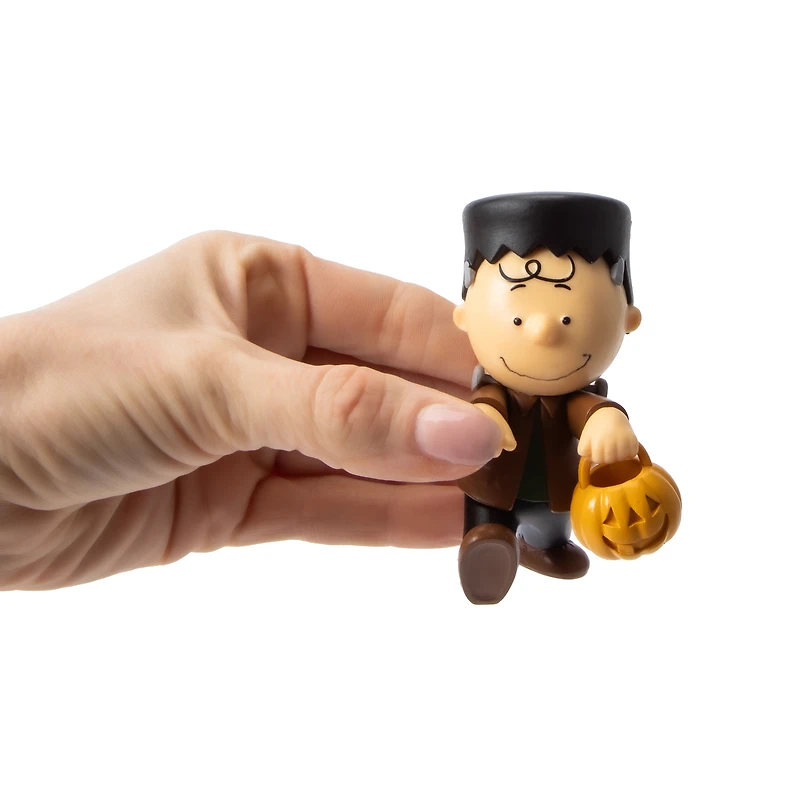 Peanuts™ Halloween-Themed Figurines