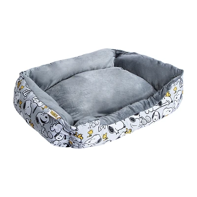 Peanuts® Copy Pet Bed