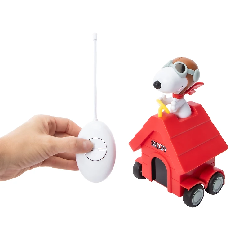 Peanuts® Remote Control Snoopy With Doghouse Toy