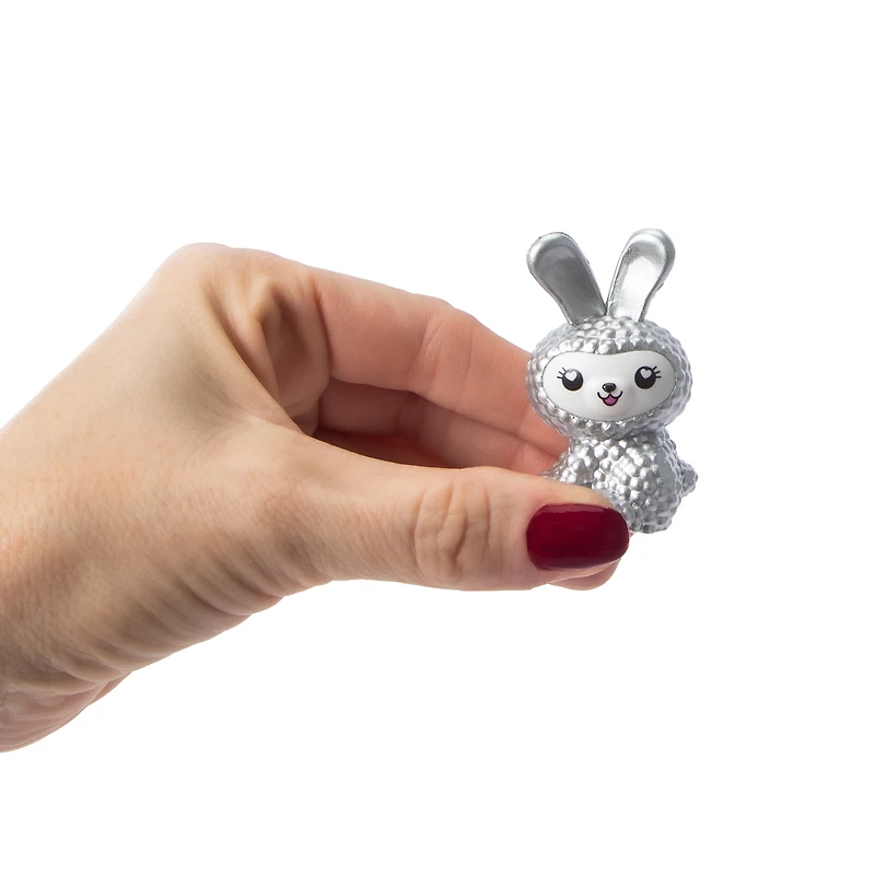 Topps® I Love Bunnies™ Cute Figures (Styles May Vary)