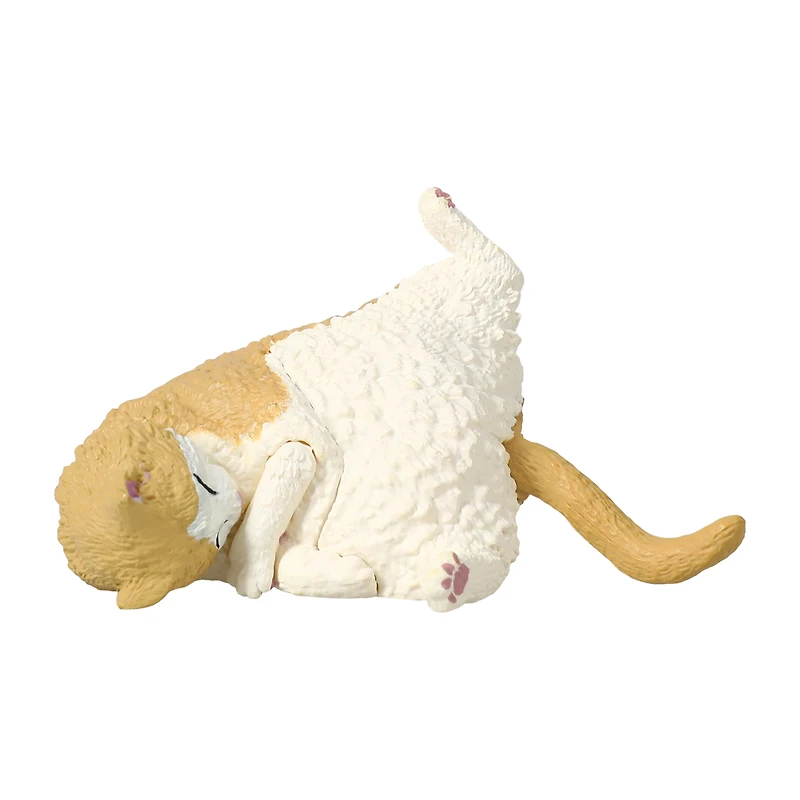 Yell Sleeping Cat Figure (Styles May Vary)