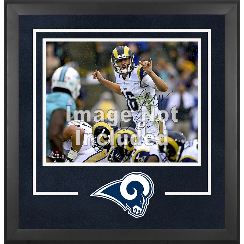 Los Angeles Rams 16" x 20" Deluxe Horizontal Photograph Frame with Team Logo