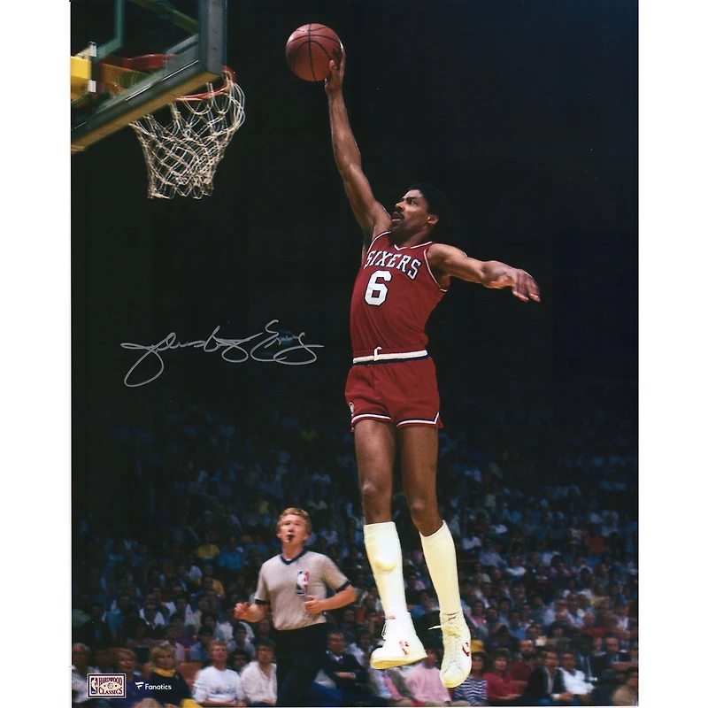 Julius Erving Philadelphia 76ers Autographed 16'' x 20'' Dunking with Red Jersey Photograph