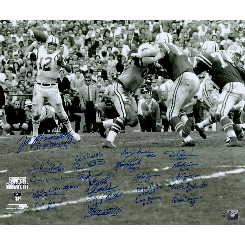 1969 New York Jets Autographed 20'' x 24'' Black & White Metallic Photograph