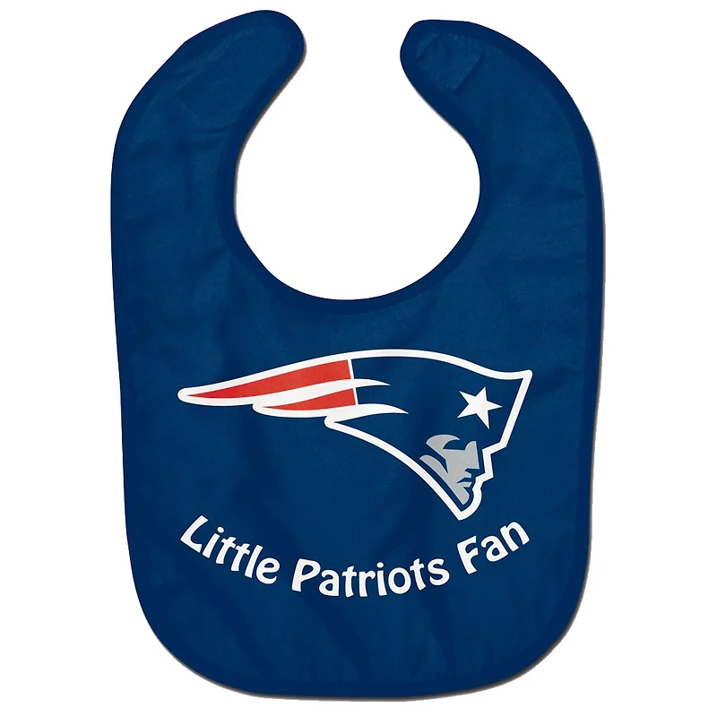 Infant WinCraft New England Patriots Lil Fan All Pro Baby Bib