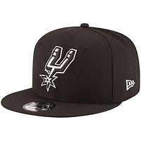 Men's New Era Black San Antonio Spurs Official Team Color 9FIFTY Snapback Hat